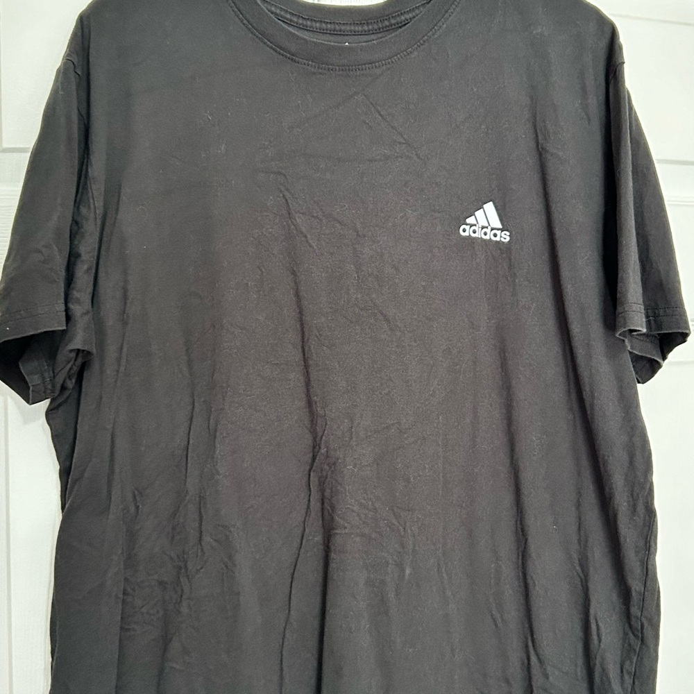 Adidas Tshirt